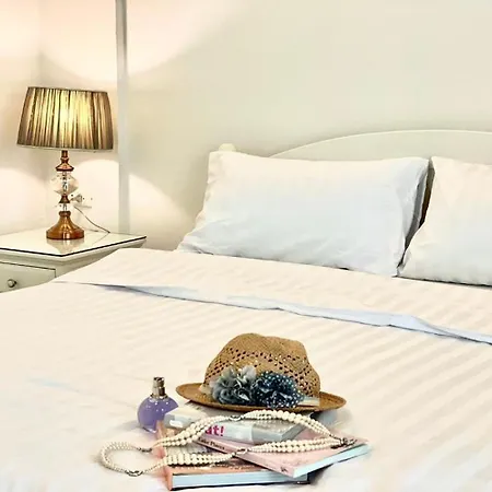 Aora Boutique Hotel Sutthisan
